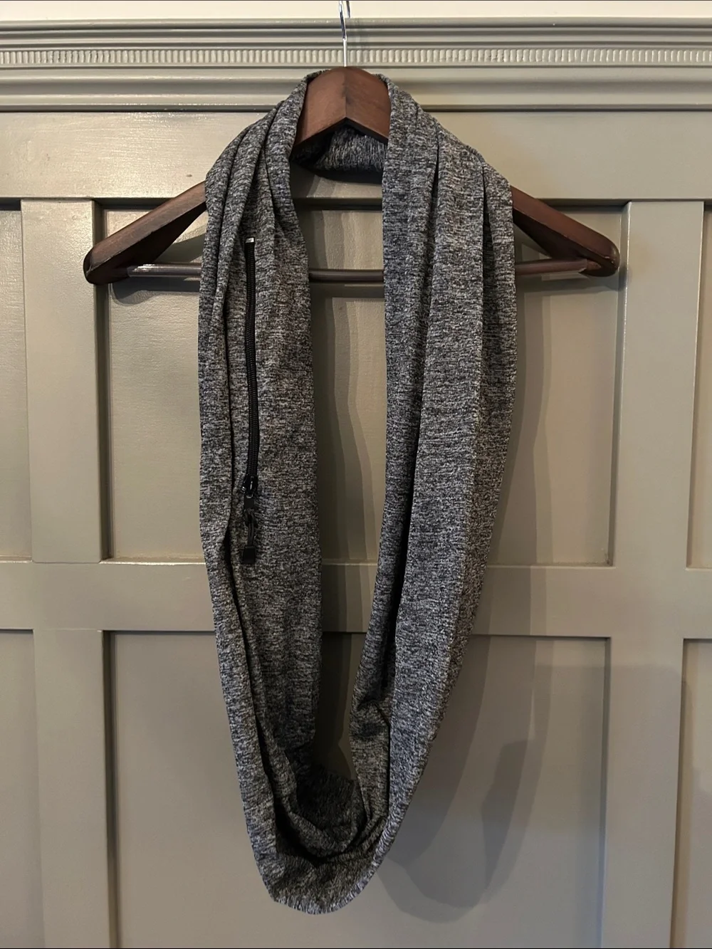 Infinity Circle Scarf With Zippered Pocket Gray